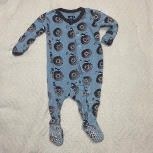 Kickee pants newborn sleeper